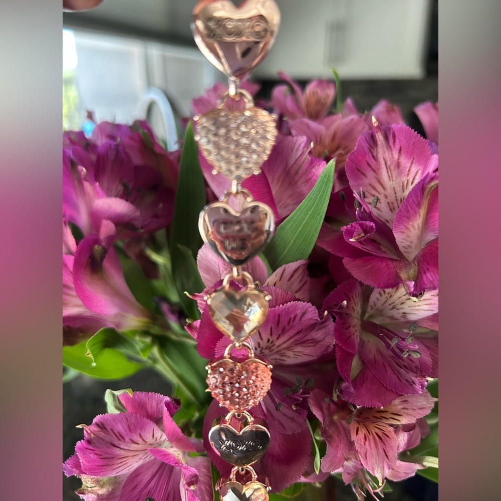 🩷New Rose Gold Heart Charm Bracelet🩷